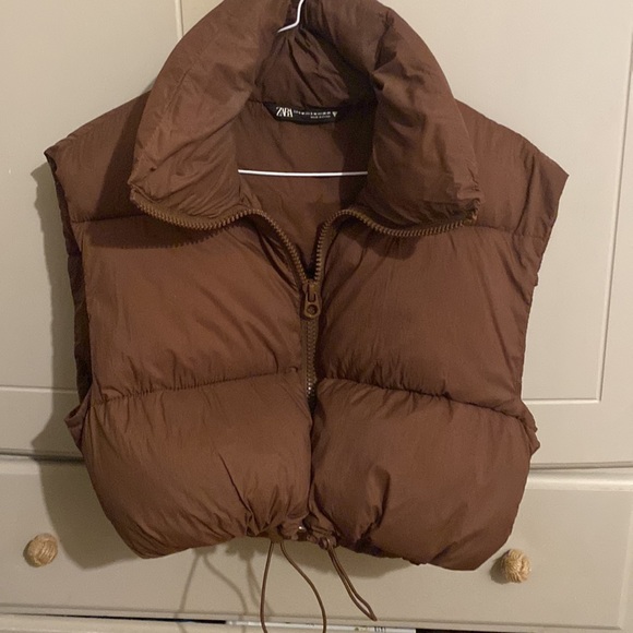 Brown Zara Vest - Picture 6 of 6